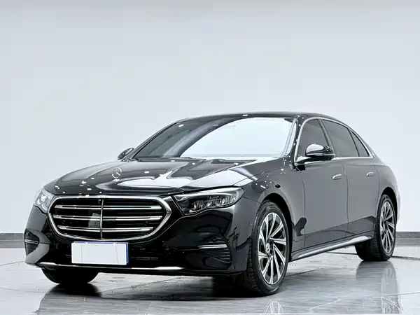 Mercedes-Benz E-Class 2024