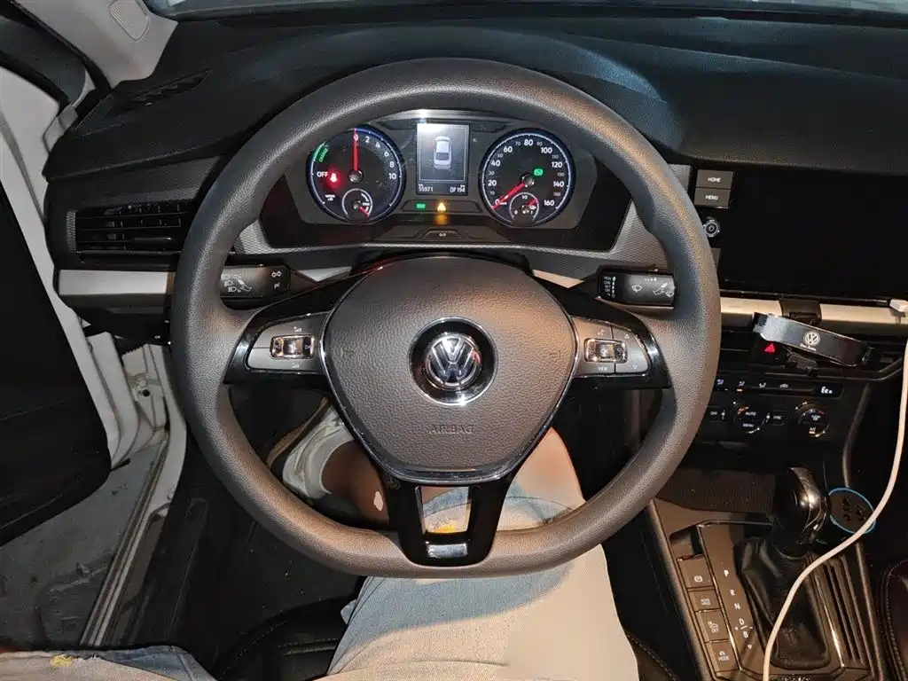 Volkswagen Lavida Pure Electric 2020 — фото 3