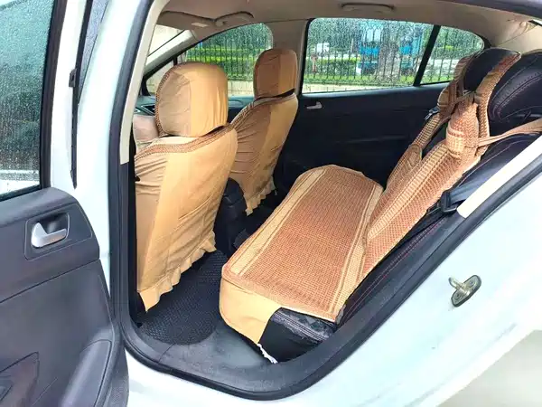 Peugeot 308 2014