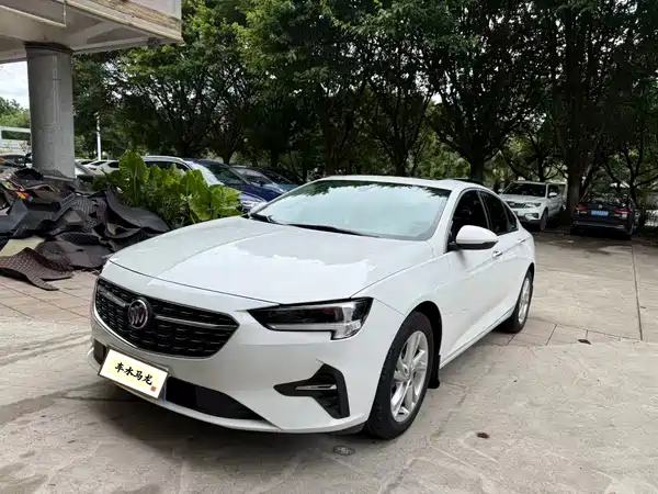 Buick Regal 2021