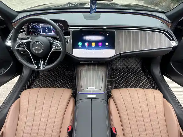 Mercedes-Benz E-Class 2024