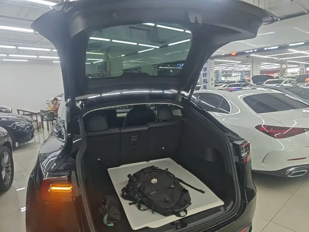 Tesla Model Y 2023 — фото 19