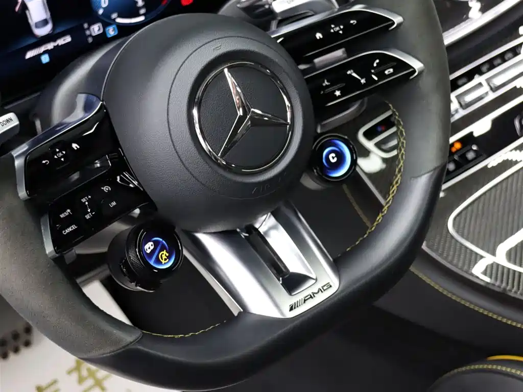 Mercedes-Benz E-Class AMG 2021 — фото 9