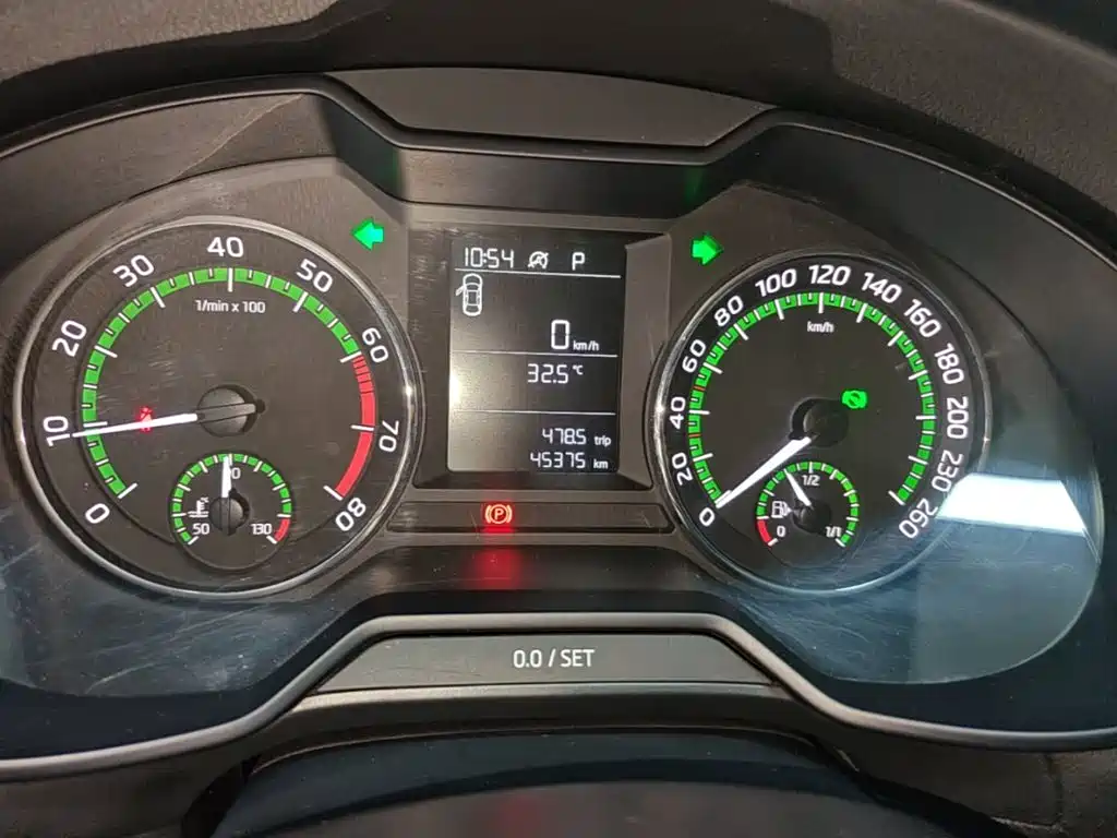 Skoda Octavia 2020 — фото 12