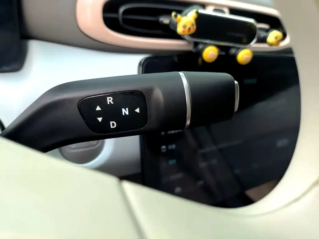 Leapmotor Zero Running T03 2025 — фото 10
