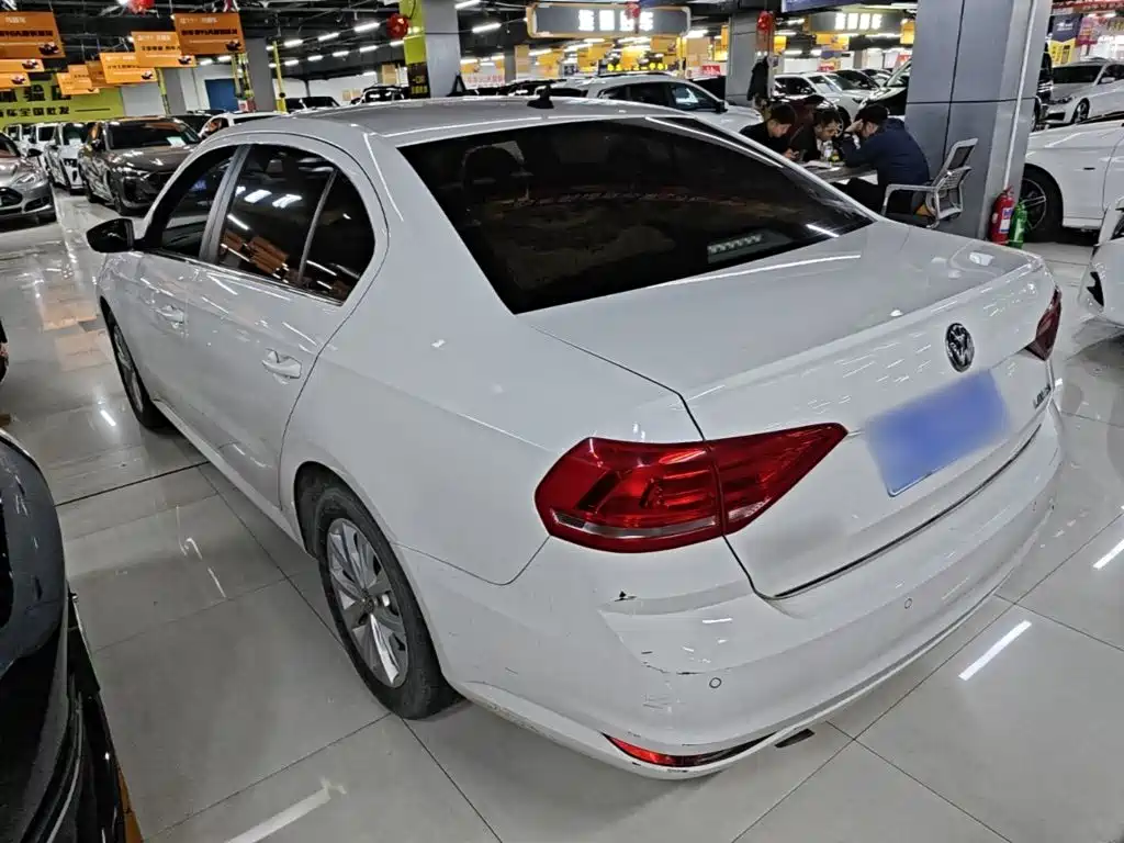 Volkswagen Lavida 2016