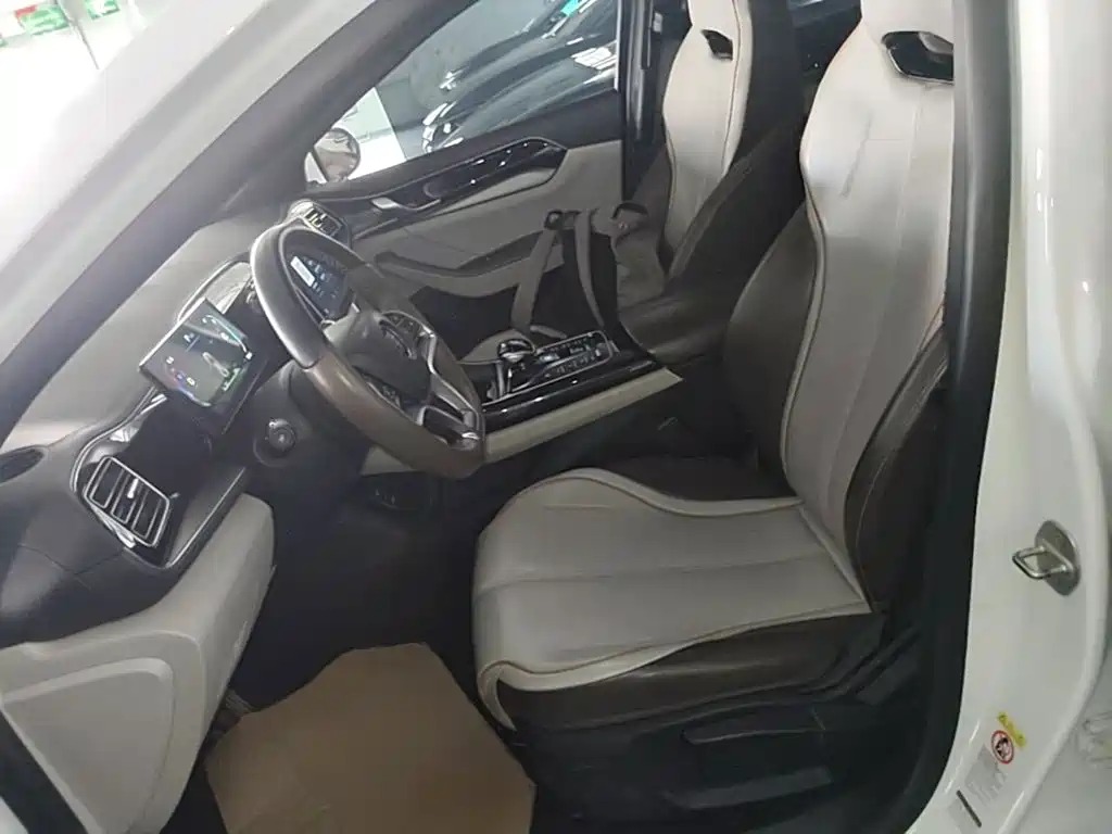 BYD Qin PLUS 2024 — фото 15