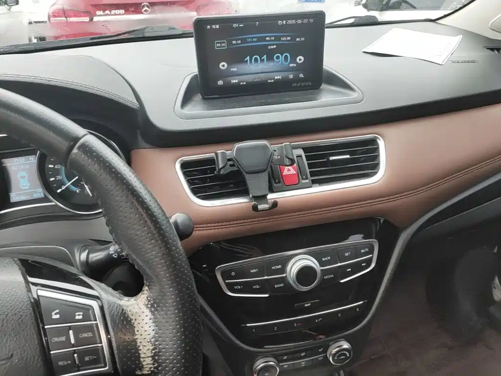 Haval H1 2015 — фото 13