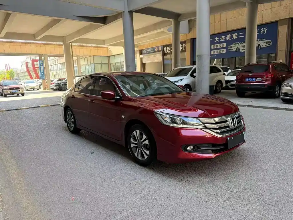 Honda Accord 2015 — фото 3