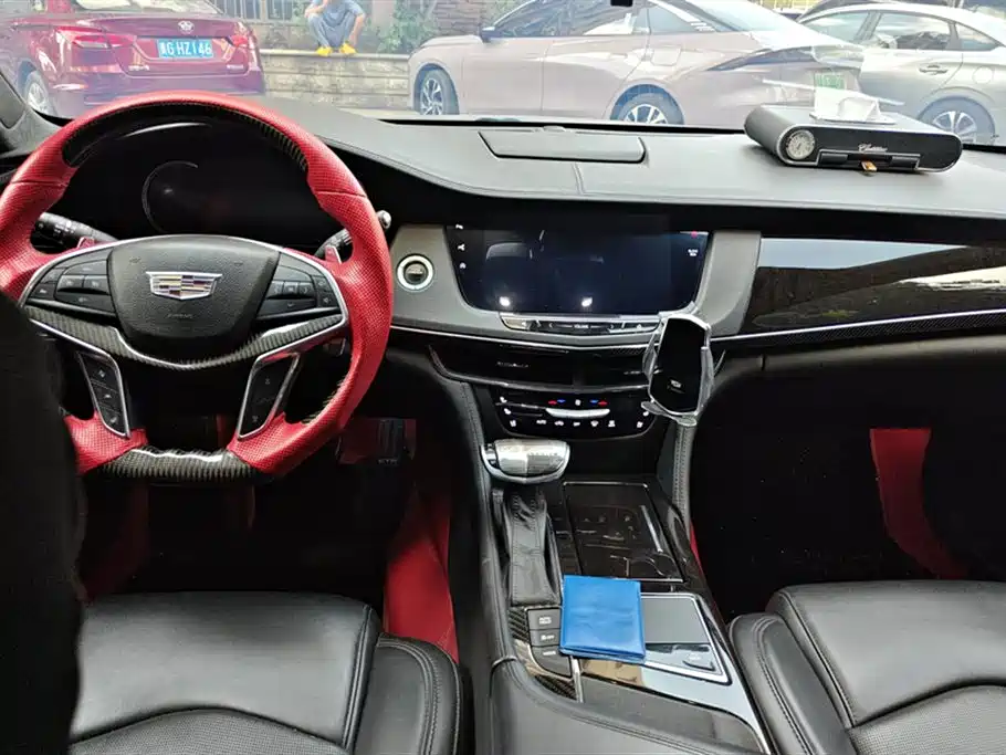 Cadillac CT6 2018 — фото 12