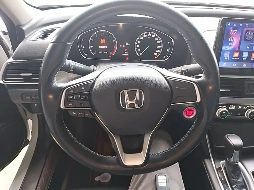 Honda Accord 2021 — фото 11