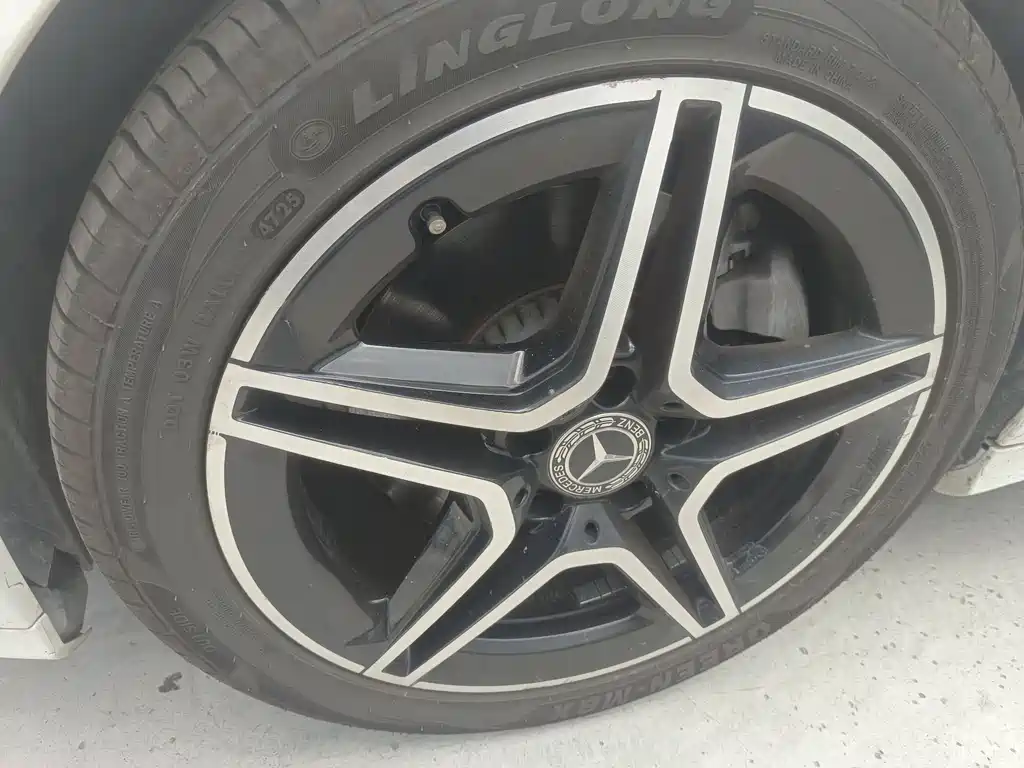 Mercedes-Benz C-Class 2021
