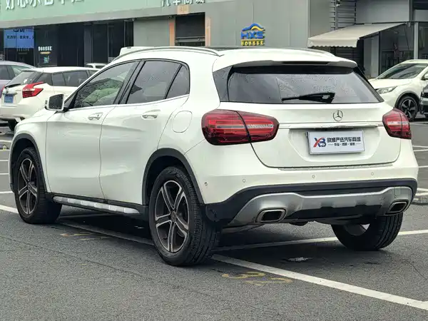 Mercedes-Benz GLA 2019