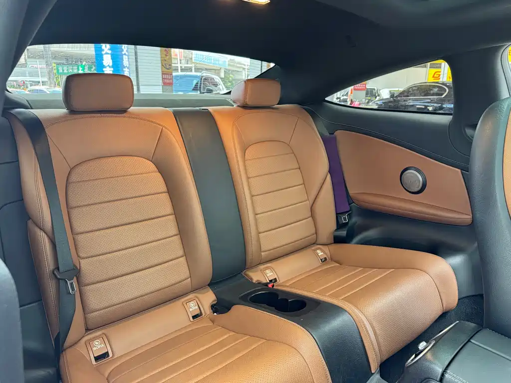 Mercedes-Benz C-Class 2020 — фото 13