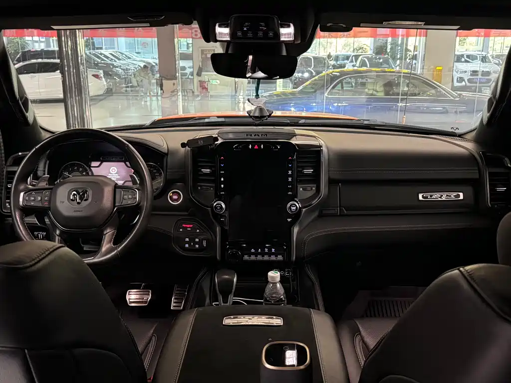 RAM Trucks 2024 — фото 25