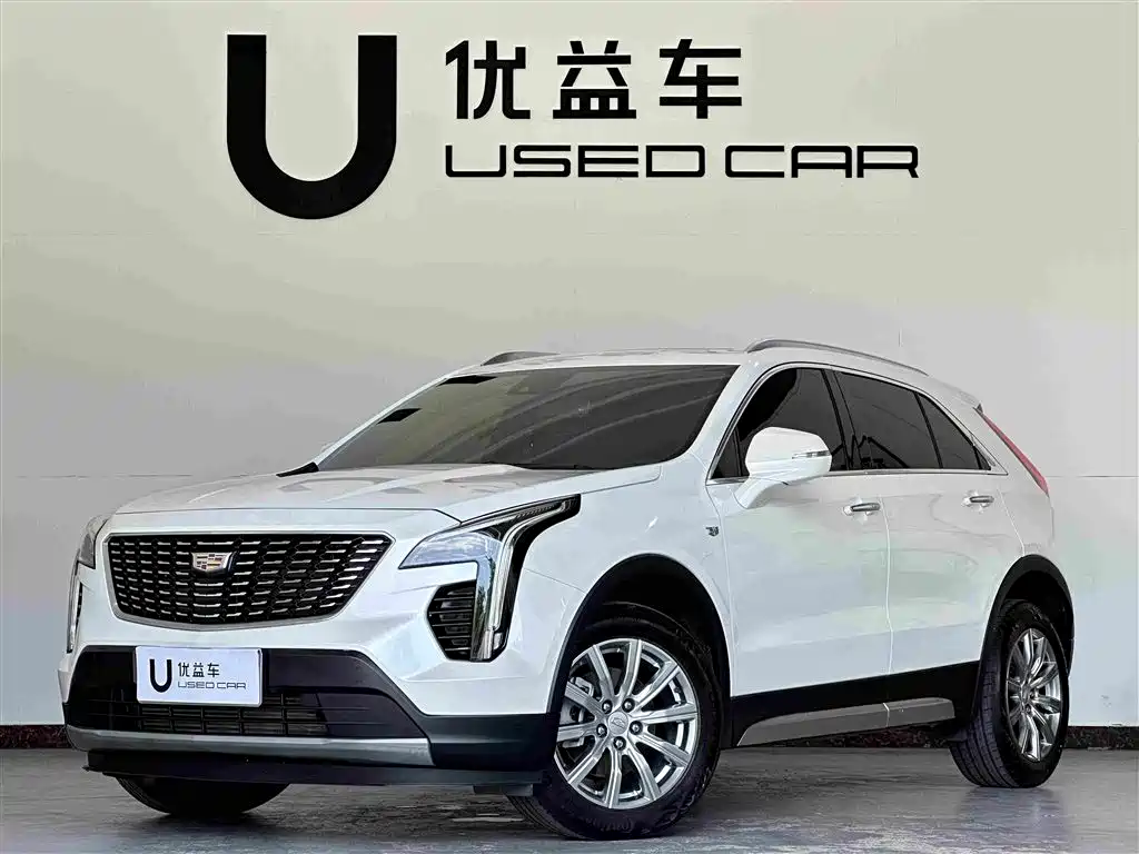 Cadillac XT4 2023 — фото 1