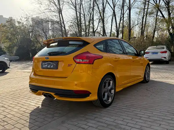 Ford Focus 2016