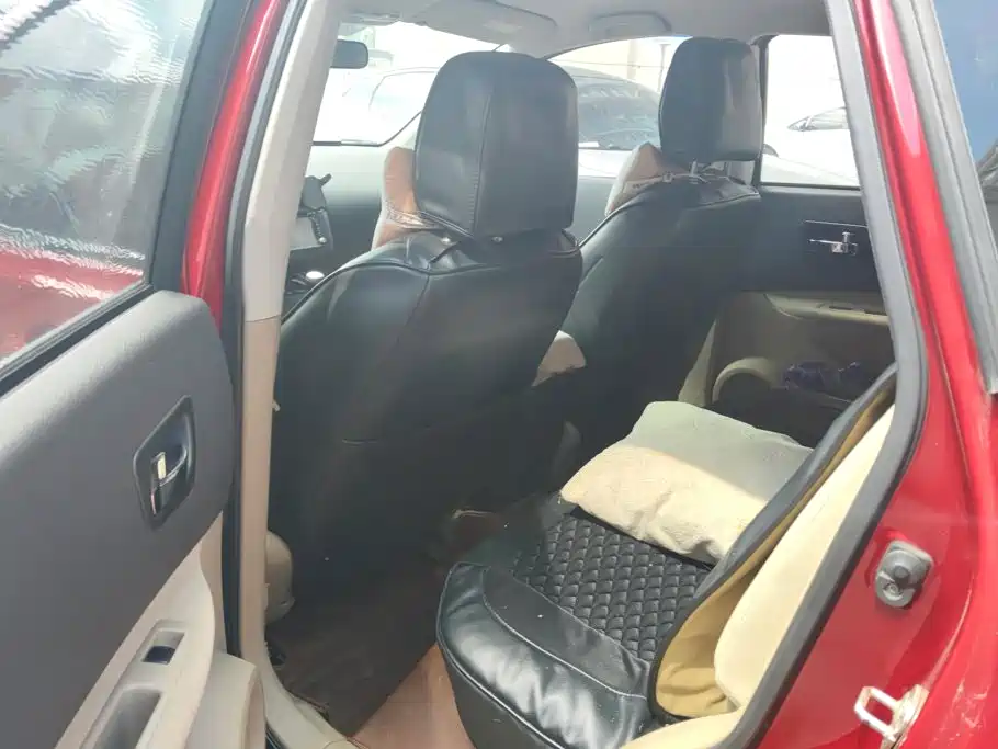 Nissan Qashqai 2015 — фото 11