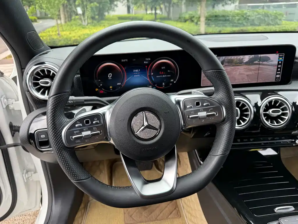 Mercedes-Benz A-Class 2021 — фото 23