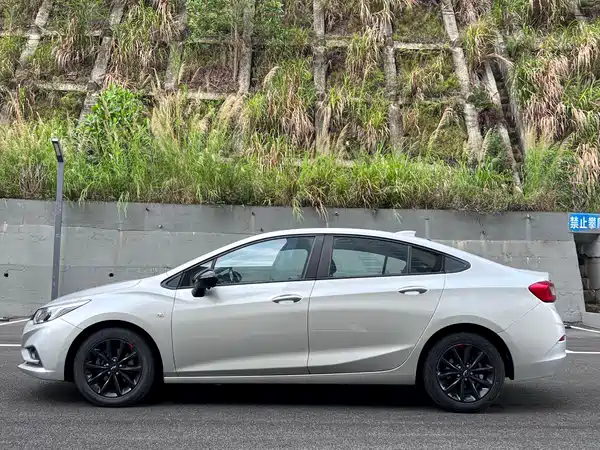 Chevrolet Cruze 2018