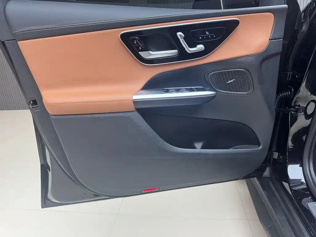 Mercedes-Benz GLE 2021 — фото 3