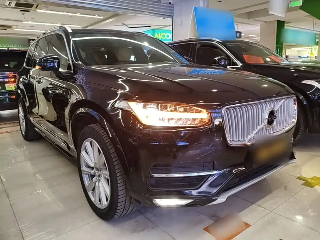 Volvo XC90 2017 — фото 4