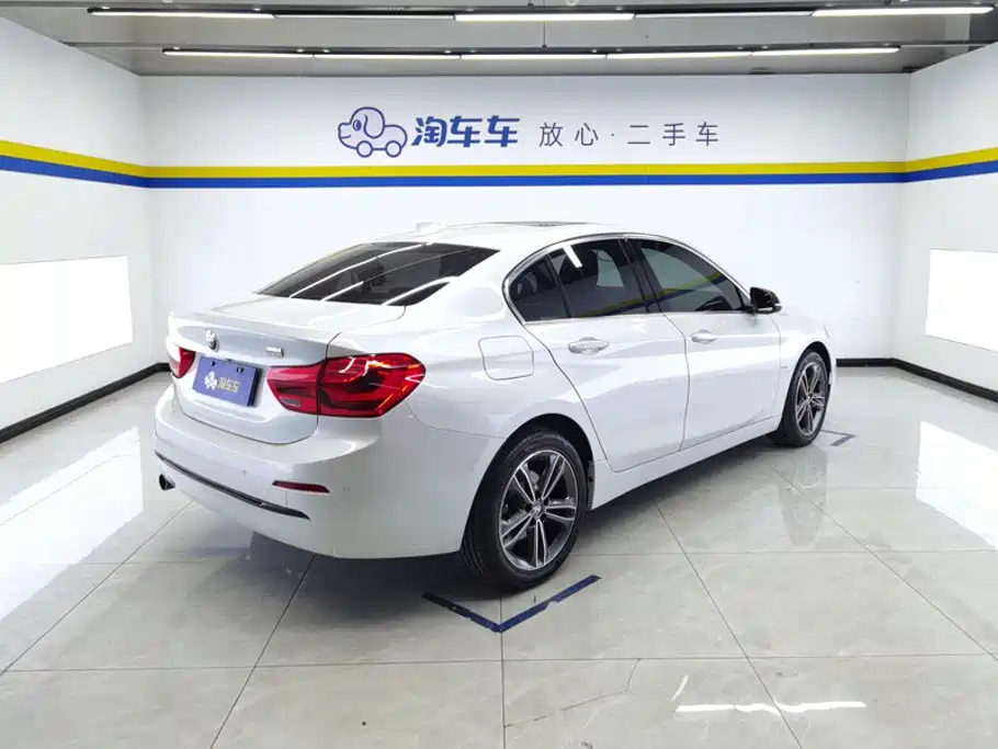 BMW 1 Series 2018