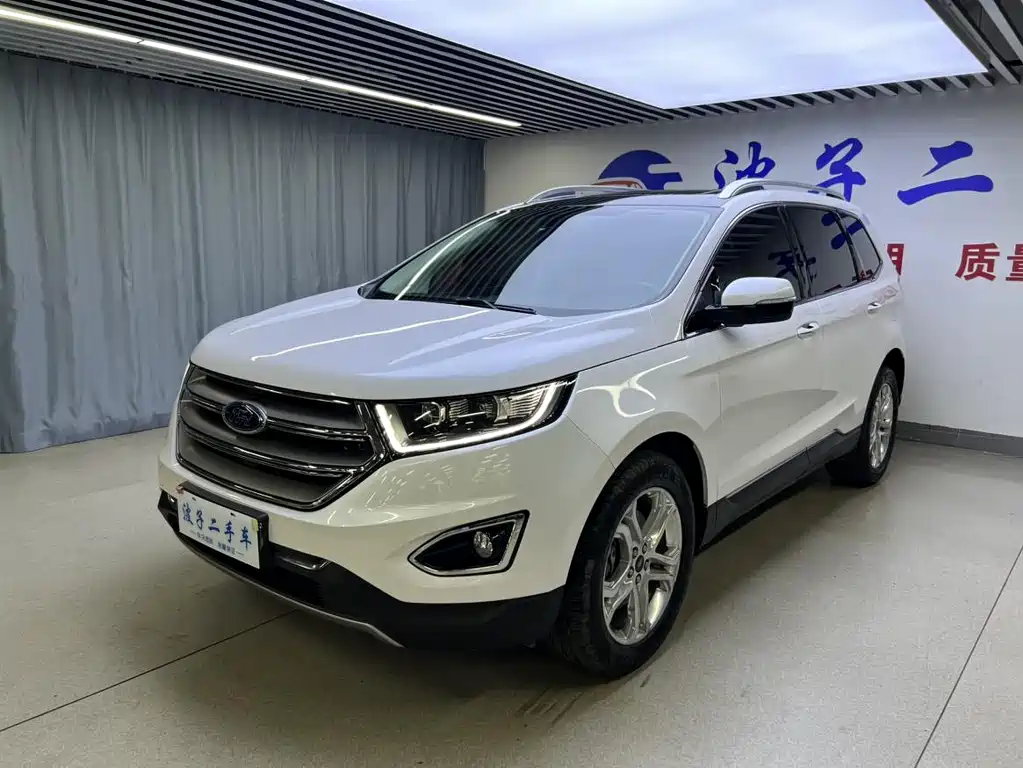 Ford Edge 2016 — фото 1