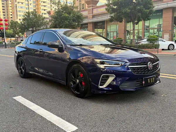 Buick Regal 2021