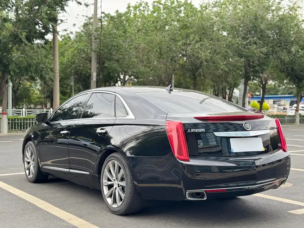 Cadillac XTS 2014 — фото 13