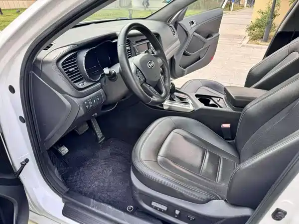 Kia K5 2015