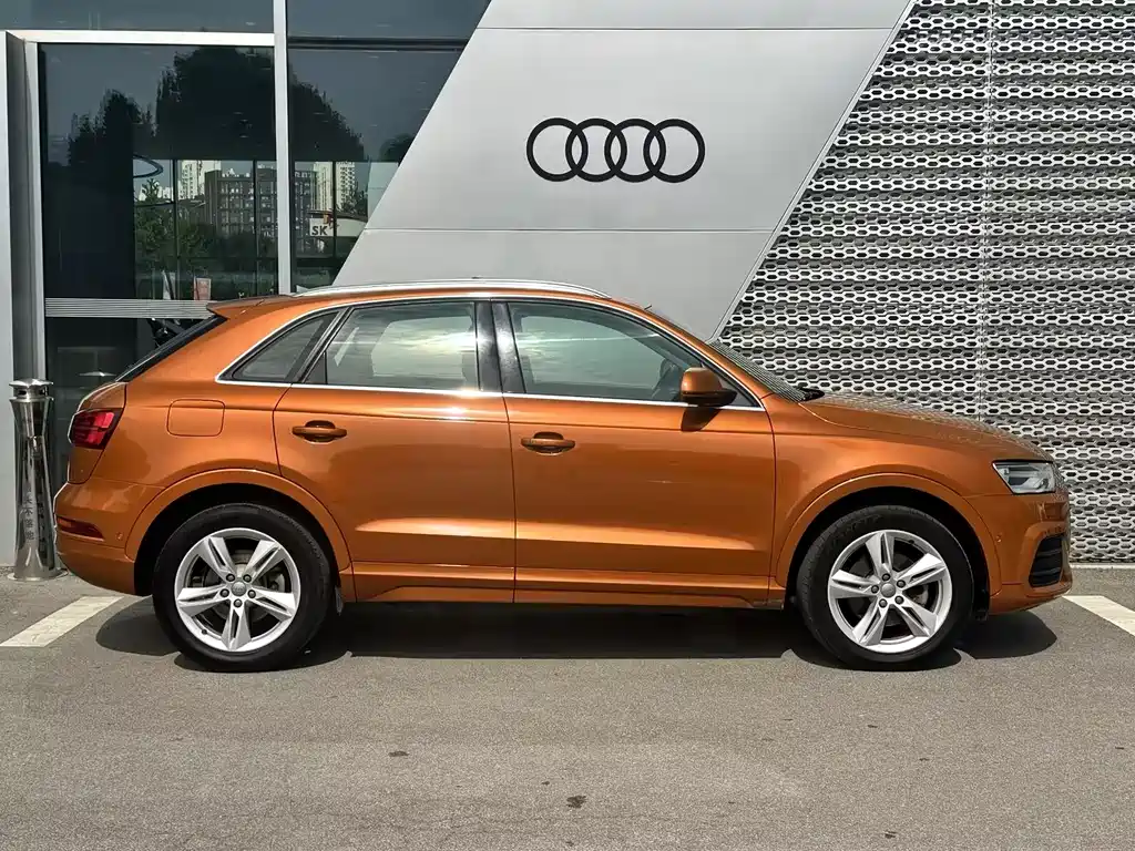 Audi Q3 2016 — фото 5