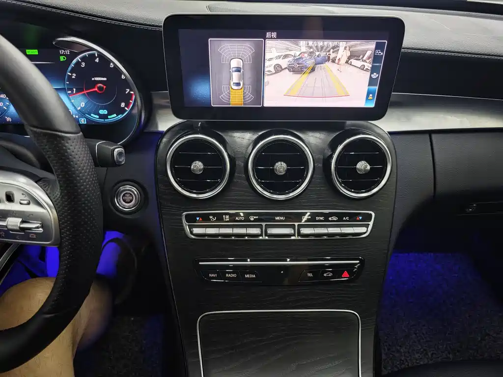 Mercedes-Benz C-Class 2020 — фото 17