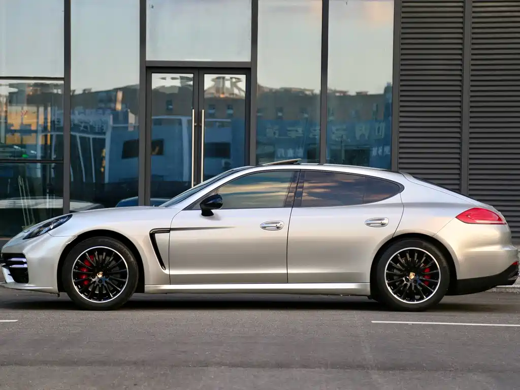 Porsche Panamera 2015 — фото 2