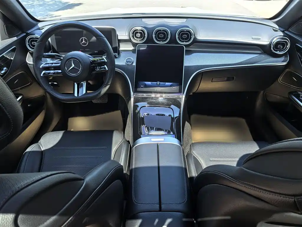 Mercedes-Benz C-Class 2022 — фото 10