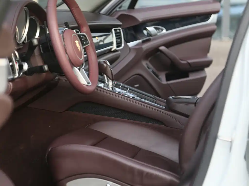 Porsche Panamera 2015 — фото 9