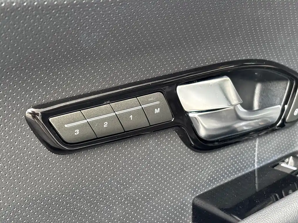 Land Rover Evoque 2014 — фото 44