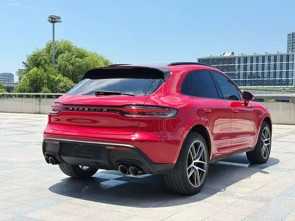 Porsche Macan 2023 — фото 11