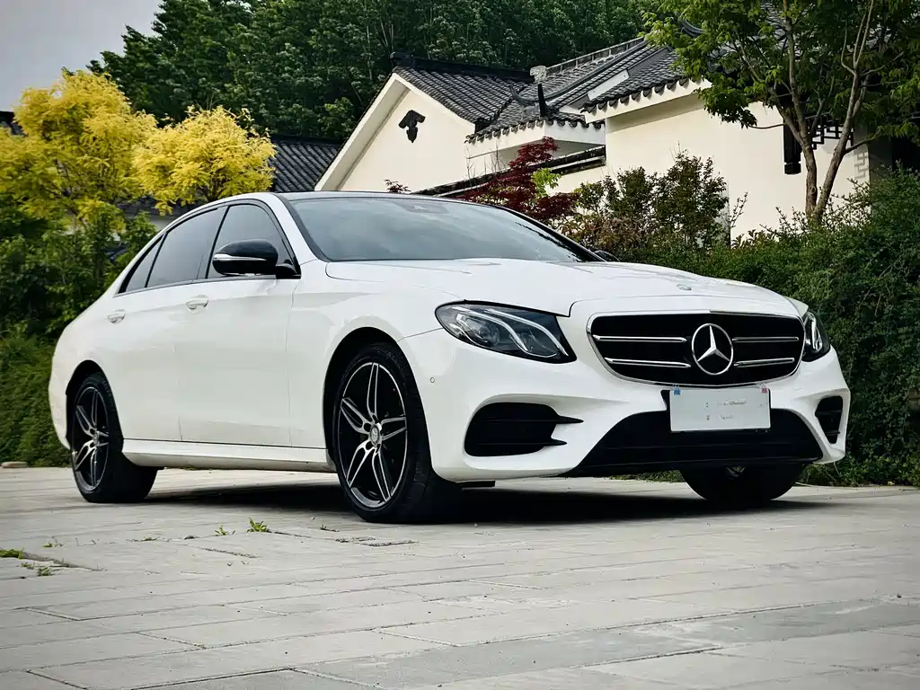 Mercedes-Benz E-Class 2017 — фото 3