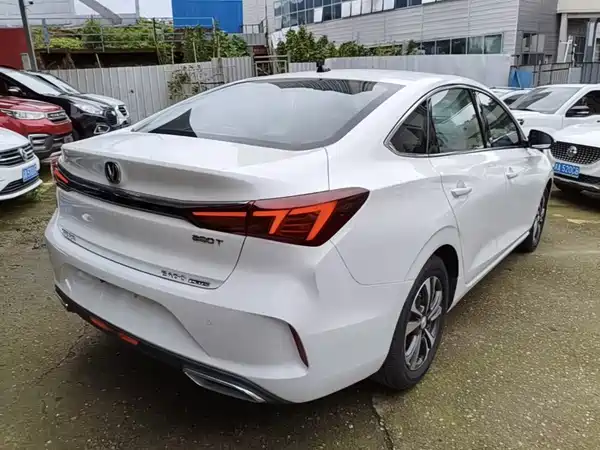 Changan Eado 2020