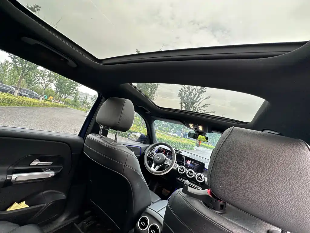 Mercedes-Benz GLB 2020 — фото 13