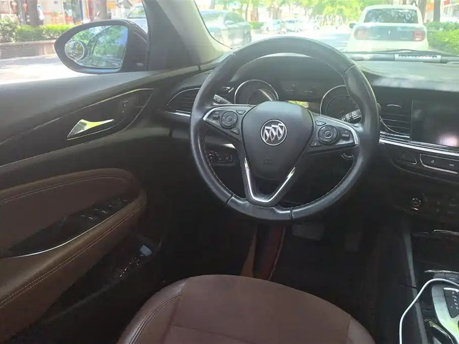 Buick Regal 2020 — фото 15