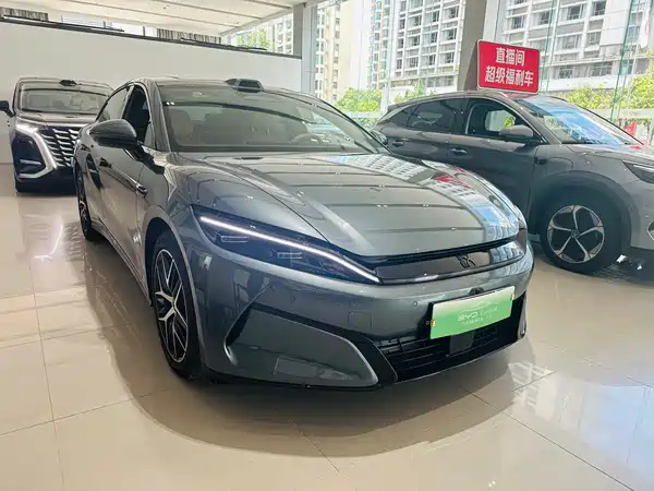BYD Han L 2025