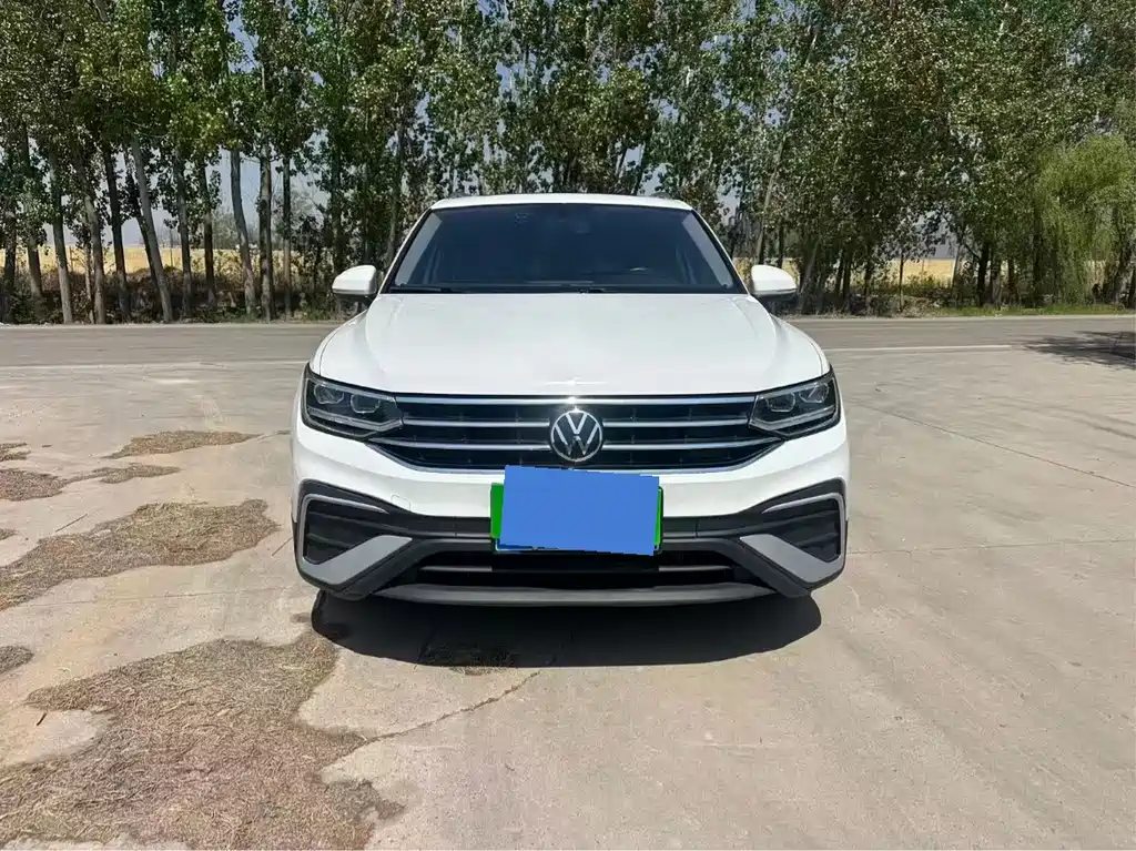 Volkswagen Tiguan L 2023 — фото 3