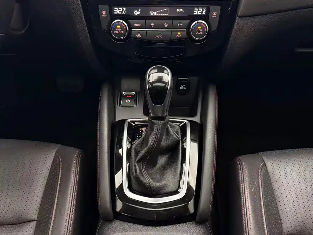 Nissan Qashqai 2021 — фото 11