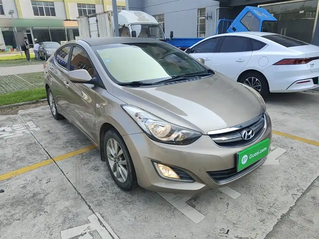 Hyundai Elantra Langdong 2016 — фото 4