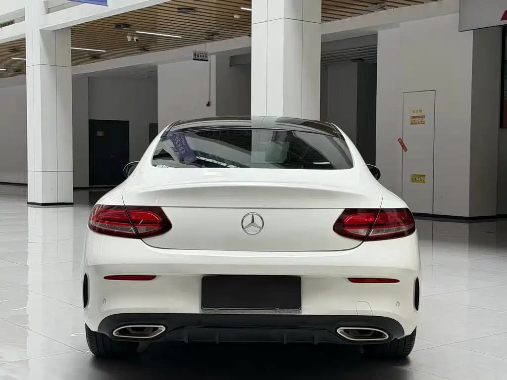 Mercedes-Benz C-Class 2020
