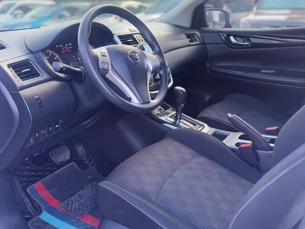 Nissan Tiida 2021