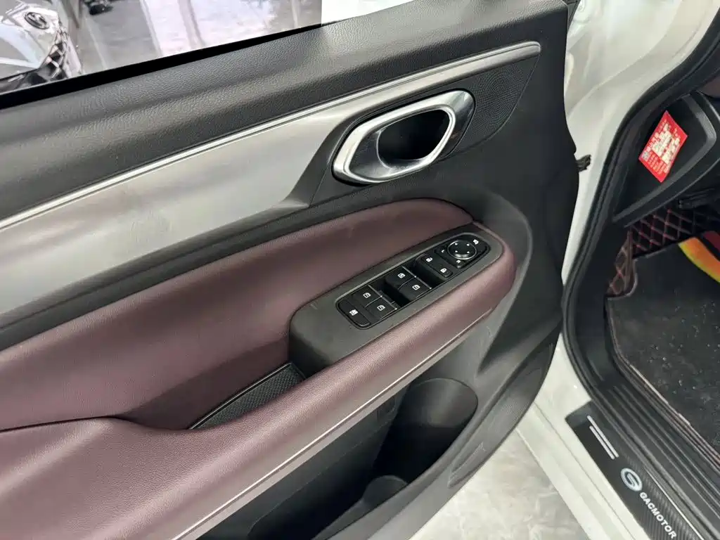 GAC Trumpchi M6 2023 — фото 10