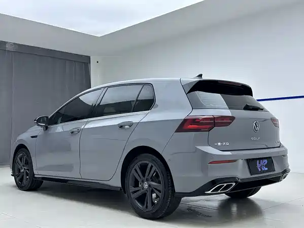 Volkswagen Golf 2022